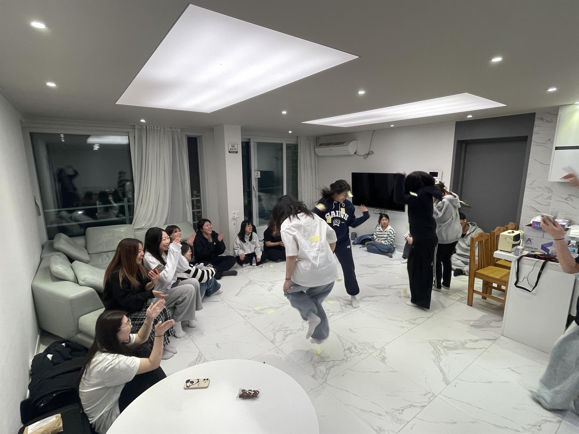 KakaoTalk_20250321_064641880_04.jpg